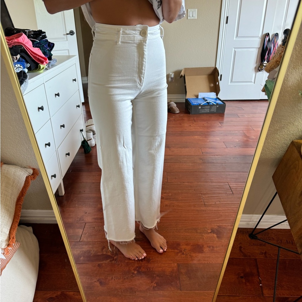 Zara jean pants, color white, size 2